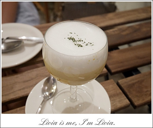 0822-We & Me Cafe (14) 0822-We & Me Cafe (14)