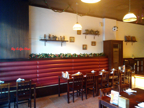 德斯啤鮮釀啤酒餐廳：【臺南Ω中西區】德斯啤鮮釀啤酒餐廳。在德式風格的餐廳裡品嘗德式料理、暢飲德國啤酒