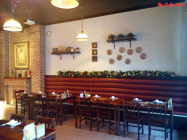 德斯啤鮮釀啤酒餐廳：【臺南Ω中西區】德斯啤鮮釀啤酒餐廳。在德式風格的餐廳裡品嘗德式料理、暢飲德國啤酒