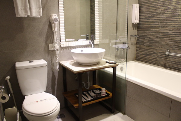 【基隆住宿推薦】基隆住宿推薦東岸之星，位在基隆海港城旁的耀眼文創旅店