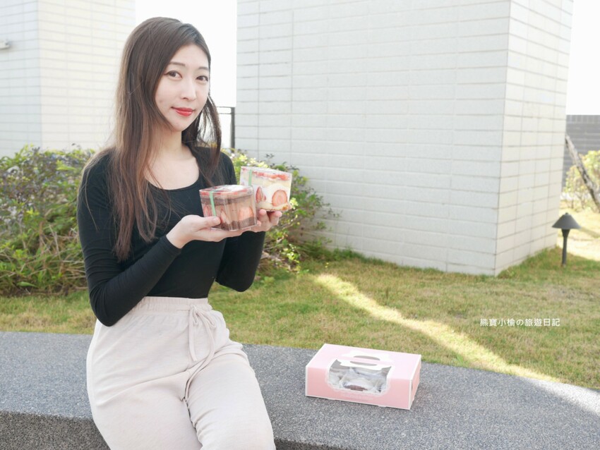 【桃園美食】小初心法式甜點，草莓季限定甜點推薦！必吃草莓小巴、可可草莓小巴、草莓大福，宅配美食送到府免出門。 @熊寶小榆の旅遊日記