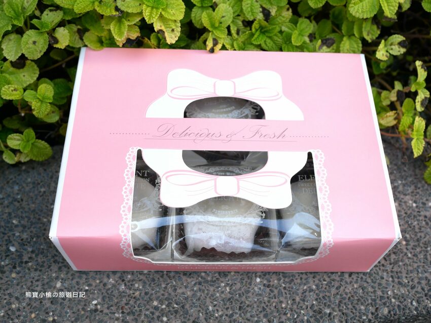 【桃園美食】小初心法式甜點，草莓季限定甜點推薦！必吃草莓小巴、可可草莓小巴、草莓大福，宅配美食送到府免出門。 @熊寶小榆の旅遊日記