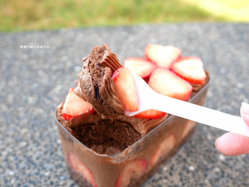 【桃園美食】小初心法式甜點，草莓季限定甜點推薦！必吃草莓小巴、可可草莓小巴、草莓大福，宅配美食送到府免出門。 @熊寶小榆の旅遊日記