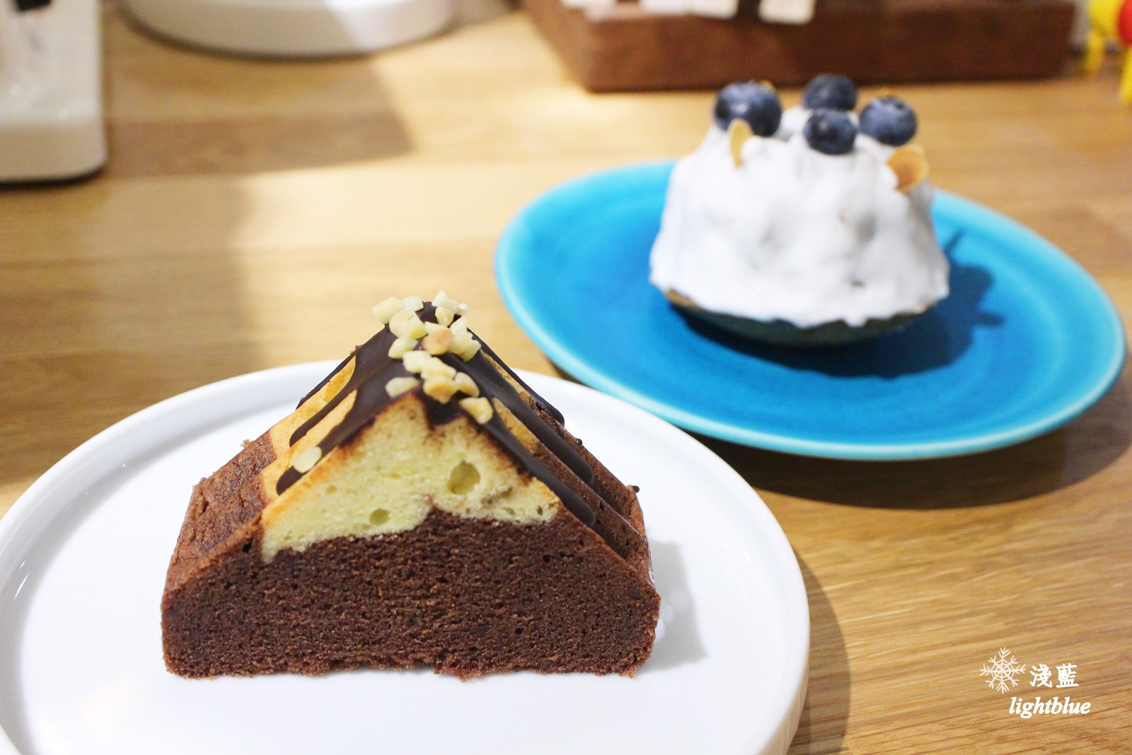 [ 行天宮站美食 ] 淺藍 × LOOK LUKE～可愛又美味的小山與花圈磅蛋糕