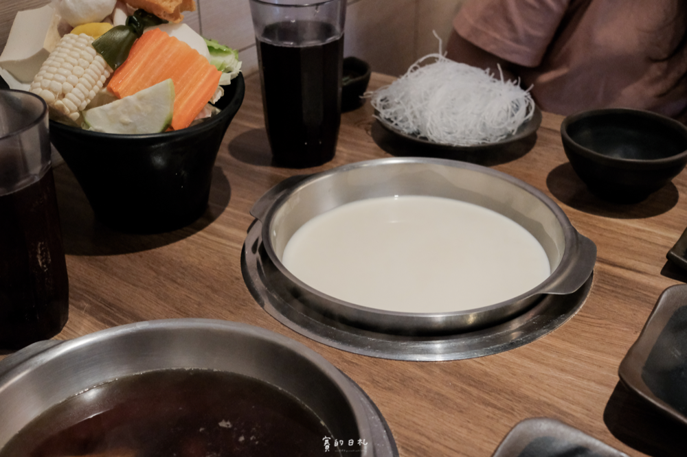八吋鍋 台中大里美食 大里餐廳 火鍋推薦 豬腳火鍋 賽的日札-23.png