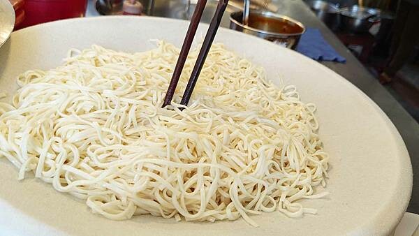 【三重美食】三重布袋豆菜麵｜冰冰涼涼爽口又美味的好吃豆菜麵