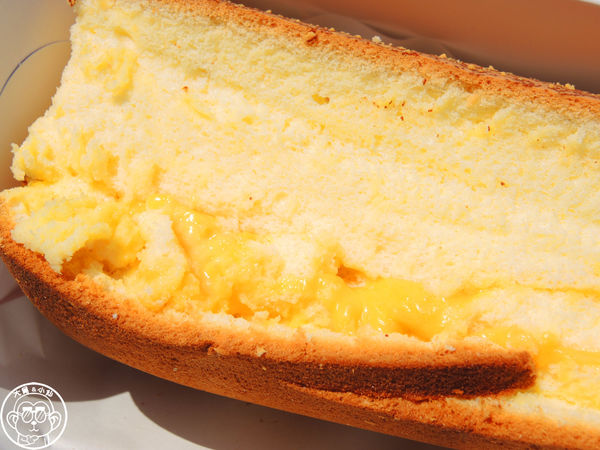 源味本舖-古早味現烤蛋糕(淡水)：呷飽祙【新北淡水･源味本舖古早味現烤蛋糕(旗艦店)】食尚玩家推薦