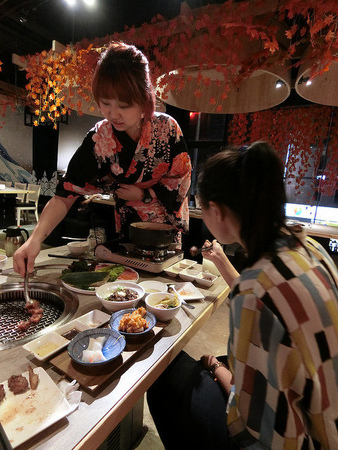 23880392717_b4b71bce69_z.jpg 23880392717_b4b71bce69_z.jpg