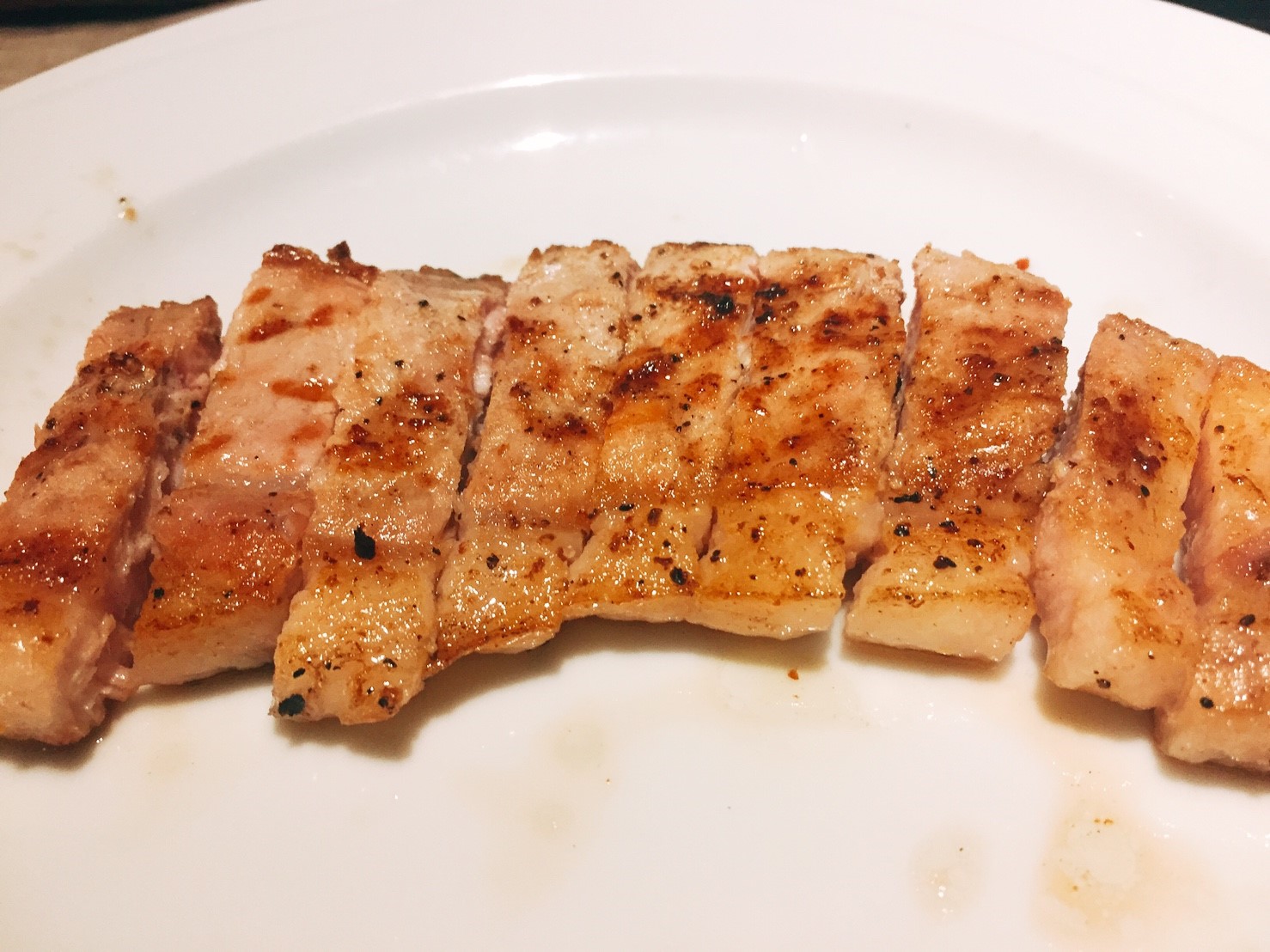 【台中】山鯨燒肉超美日式風格燒肉 店內還有提供和服穿讓你在櫻花下拍出百人追蹤的網美照