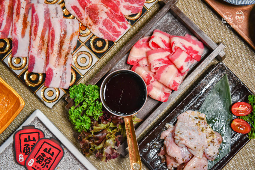 山鯨燒肉：-2020新菜單！不用出國就可以穿和服在櫻花季、楓葉季場景拍照的日式燒肉店，適合情侶約會慶生！