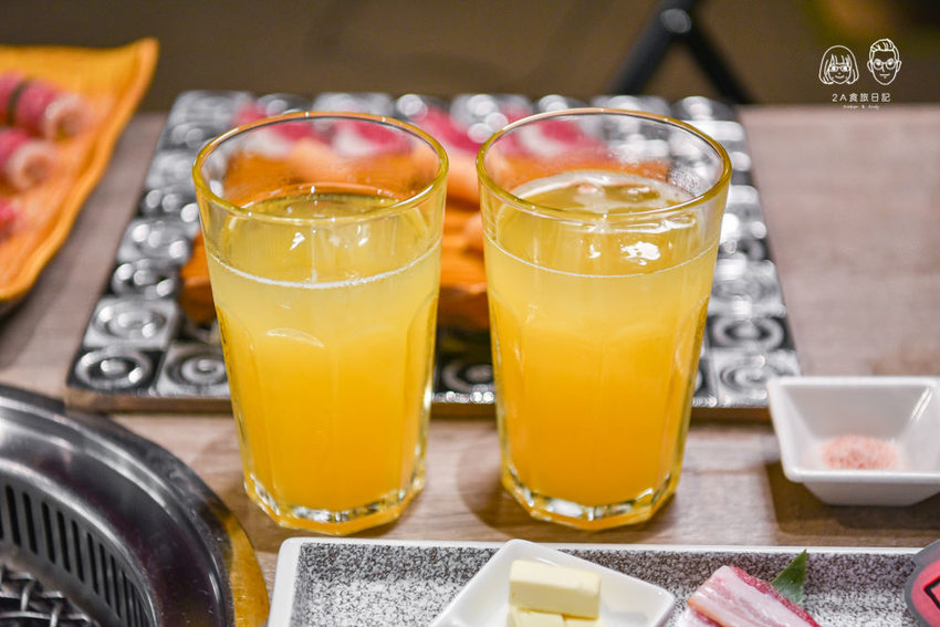 山鯨燒肉：-2020新菜單！不用出國就可以穿和服在櫻花季、楓葉季場景拍照的日式燒肉店，適合情侶約會慶生！