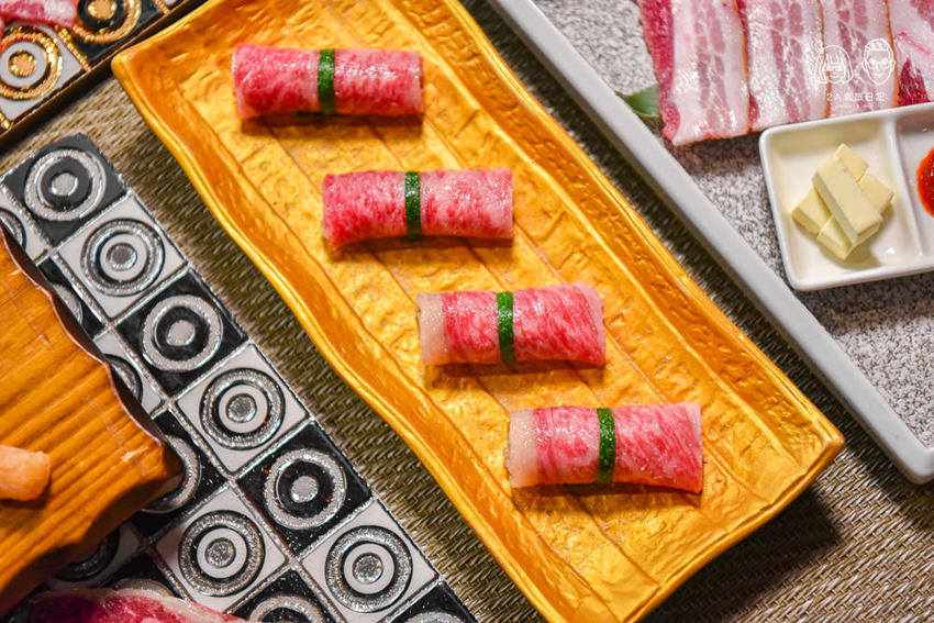 山鯨燒肉：-2020新菜單！不用出國就可以穿和服在櫻花季、楓葉季場景拍照的日式燒肉店，適合情侶約會慶生！