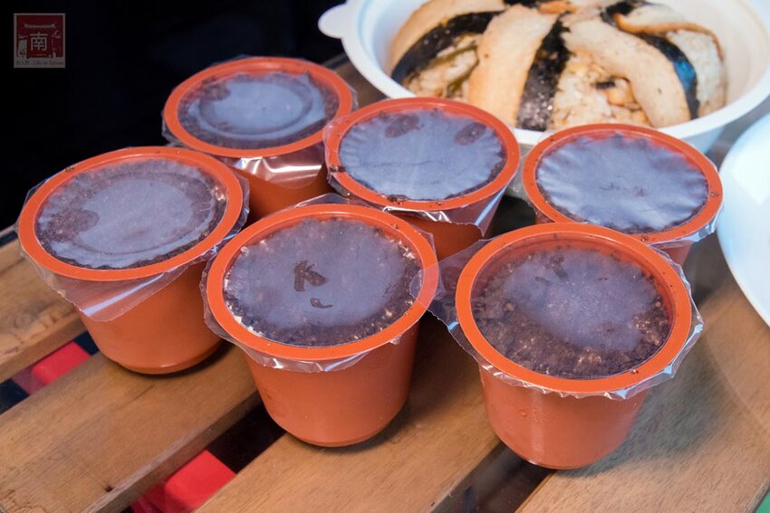 【宅配美食】40年台南素食名店推出宅配｜母親節套餐免運送到家｜50年研發料理師傅｜滿滿料的蟲草首烏燉盅｜小孩也愛的曼餘米糕~天心岩素食宅配 - 南人幫