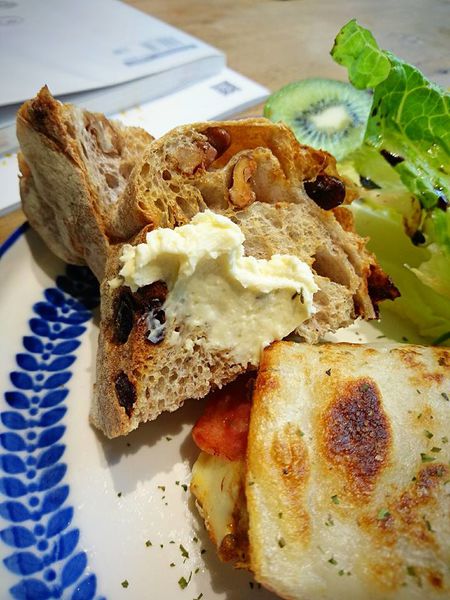 19366172_1547165031981847_8614353537512670292_n