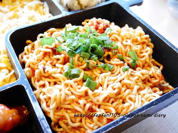 【台北韓式料理】OMAYA春川炒雞西門町 史翠西芝心鍋 韓國超人氣美食 愛評體驗團 (18).JPG