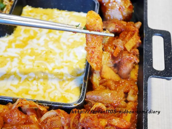 【台北韓式料理】OMAYA春川炒雞西門町 史翠西芝心鍋 韓國超人氣美食 愛評體驗團 (20).JPG