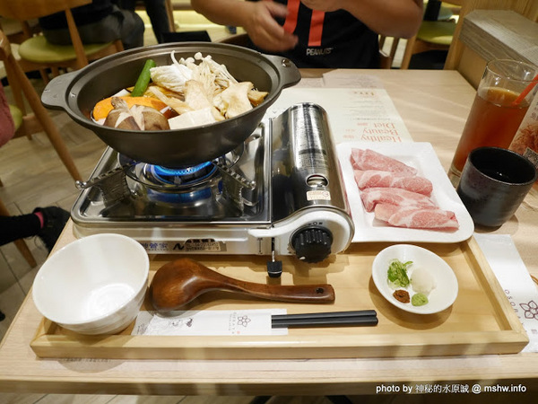 信州王滝OSOBAYA(中友店)：【食記】台中純そば処信州王滝蕎麥麵專賣@北區中友百貨&一中街 : 吃得飽足, 美麗又健康, 來自日本信州的投籠豬肉涮涮鍋