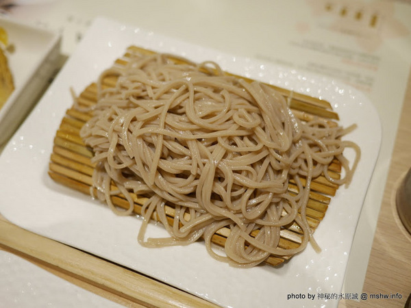 信州王滝OSOBAYA(中友店)：【食記】台中純そば処信州王滝蕎麥麵專賣@北區中友百貨&一中街 : 吃得飽足, 美麗又健康, 來自日本信州的投籠豬肉涮涮鍋