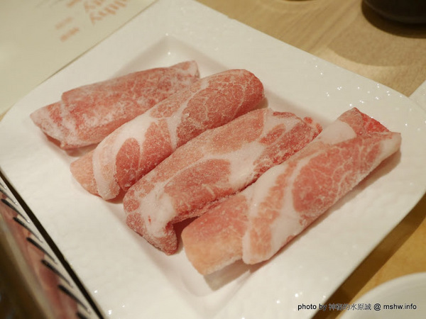 信州王滝OSOBAYA(中友店)：【食記】台中純そば処信州王滝蕎麥麵專賣@北區中友百貨&一中街 : 吃得飽足, 美麗又健康, 來自日本信州的投籠豬肉涮涮鍋