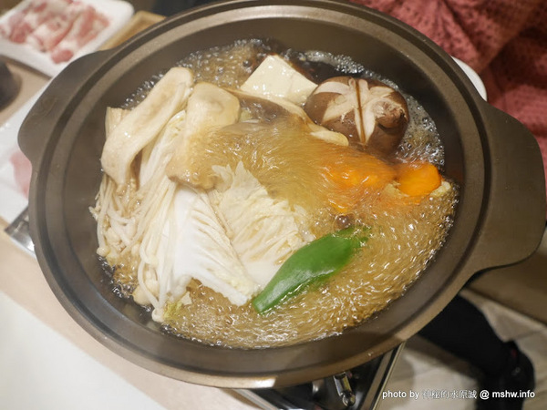 信州王滝OSOBAYA(中友店)：【食記】台中純そば処信州王滝蕎麥麵專賣@北區中友百貨&一中街 : 吃得飽足, 美麗又健康, 來自日本信州的投籠豬肉涮涮鍋