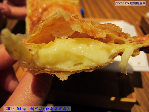 鯛可頌(台南東寧店):(台南。東區美食)『鯛可頌(台南東寧店)』OVEN COFFEE 店中店限定。鯛魚燒+可頌=幸福美味の鯛可頌。 鯛可頌(台南東寧店):(台南。東區美食)『鯛可頌(台南東寧店)』OVEN COFFEE 店中店限定。鯛魚燒+可頌=幸福美味の鯛可頌。