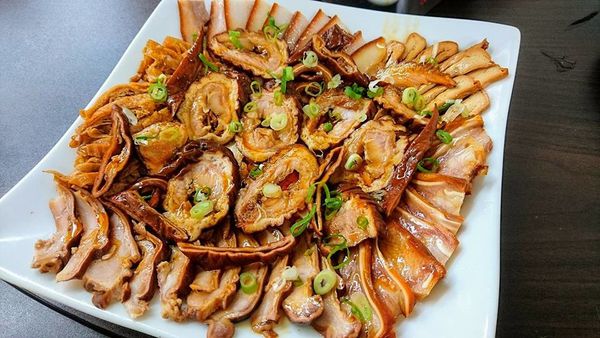 29425937_1820353641329650_3418919131552940032_n