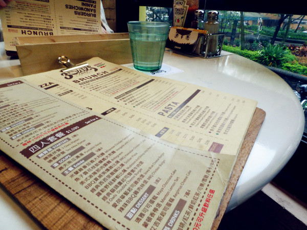 三隻貓頭鷹3owls c＠fe：【台北市大安區。咖啡廳】三隻貓頭鷹3owls c＠fe 台北超有感隱藏秘密咖啡廳