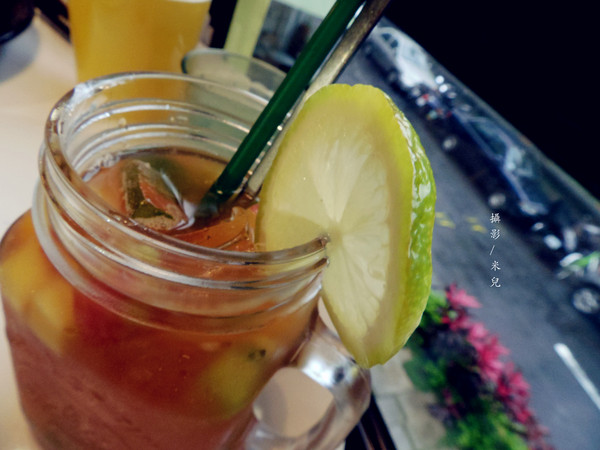 三隻貓頭鷹3owls c＠fe：【台北市大安區。咖啡廳】三隻貓頭鷹3owls c＠fe 台北超有感隱藏秘密咖啡廳