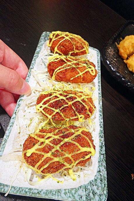 美食  ░  hsinchu 藏湘居酒屋 Kaohsiungfood 新開幕日式創意料理高雄居酒屋 明華店， 高雄宵夜- 高雄啤酒節網路票選冠軍 33高雄必吃.jpg