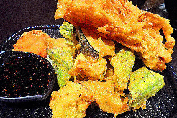 美食  ░  hsinchu 藏湘居酒屋 Kaohsiungfood 新開幕日式創意料理高雄居酒屋 明華店， 高雄宵夜- 高雄啤酒節網路票選冠軍 46高雄必吃.jpg