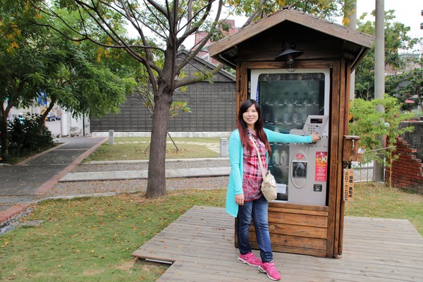 找春文創食堂：【台南新化景點】找春文創食堂~來找大龍貓喝涼飲打卡約會去