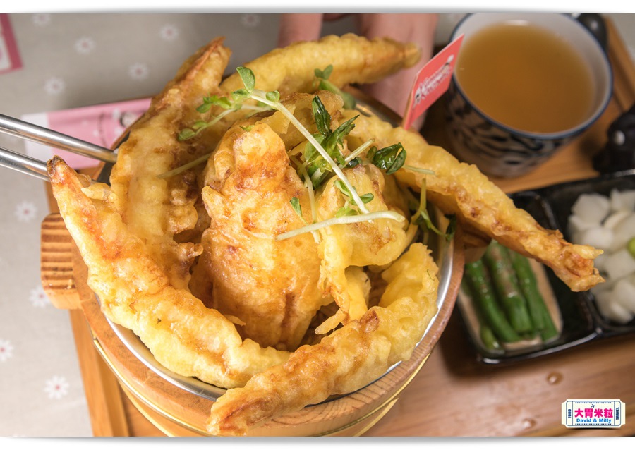 YUMMY KITCHEN 026.jpg