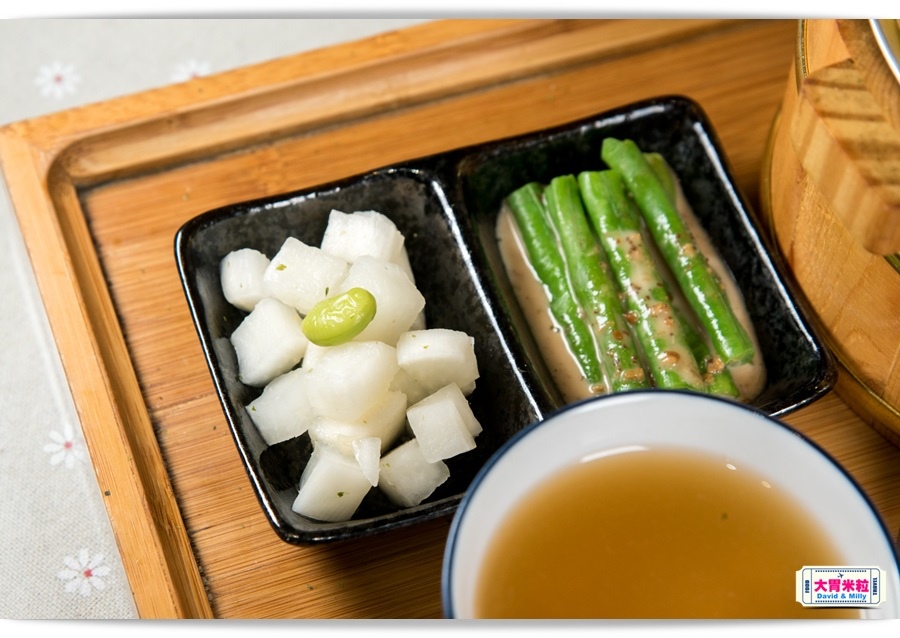 YUMMY KITCHEN 029.jpg