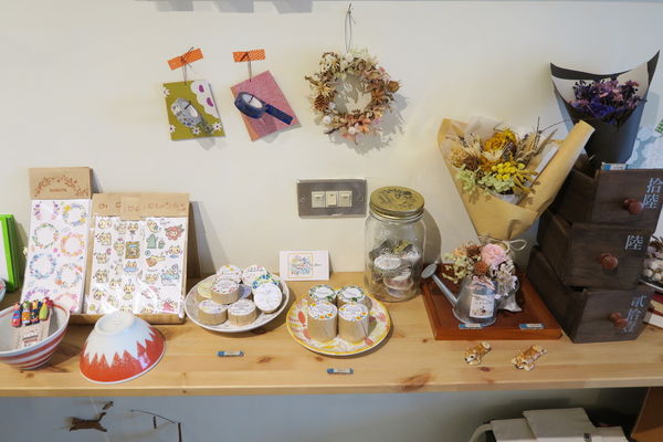 KYOYA：【台中雜貨小店】KYOYA~簡單京都風格小店，順便品嘗下午茶~