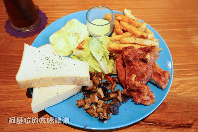 台中市｜美食｜牧熊小館 Moow