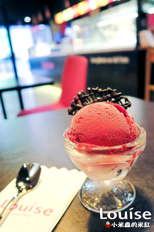 【捷運忠孝復興站】Louise法國進口冰淇淋＆波菲堤~來一場浪漫的法式甜品饗宴吧~♥