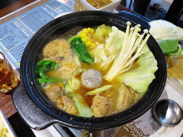 眾膳坊創意素食：素食。也可以這麼吃~   ..眾膳坊創意素食