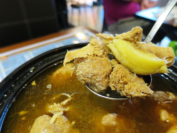 眾膳坊創意素食：素食。也可以這麼吃~   ..眾膳坊創意素食