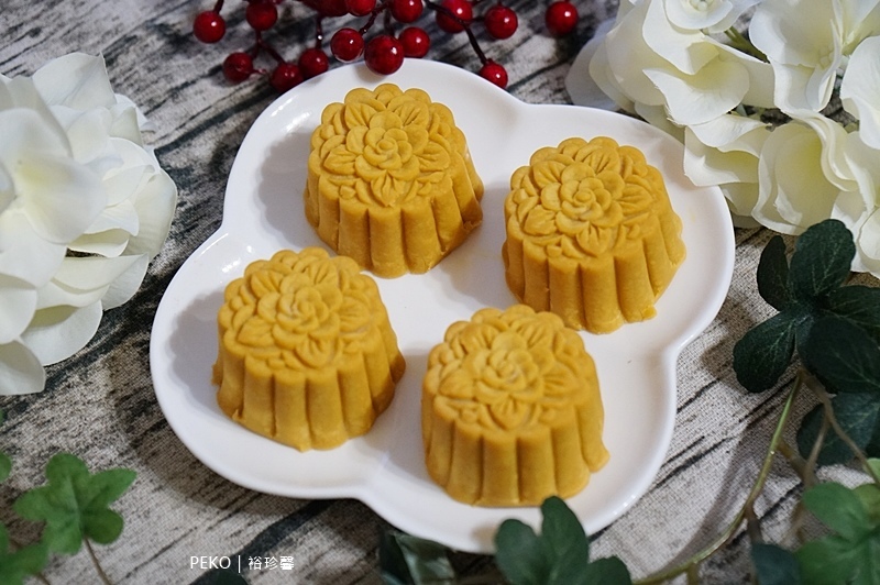 裕珍馨.中秋禮盒.中秋月餅.奶油酥餅.裕珍馨推薦.奶油小酥餅.裕珍馨禮盒.烏豆沙蛋黃酥.綠豆椪.桃山流心奶黃.