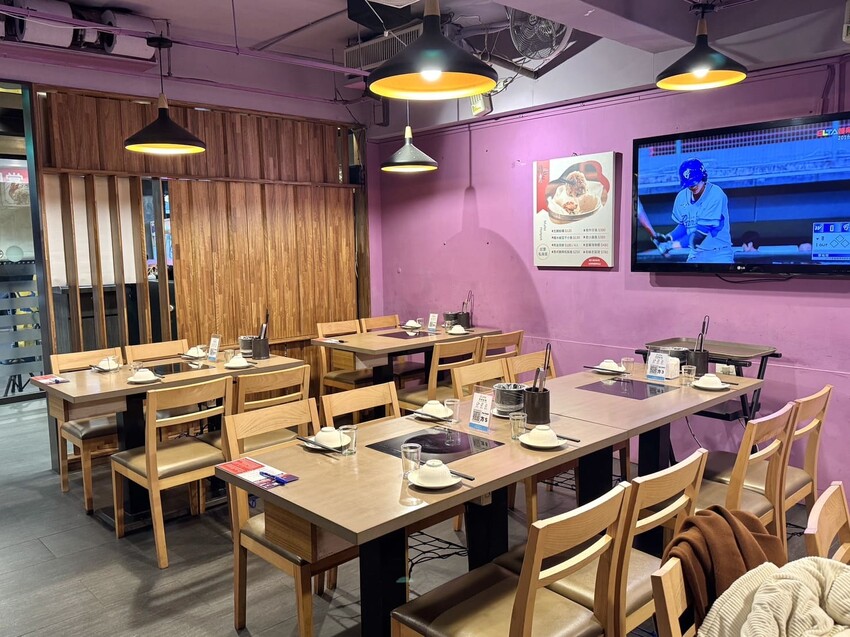 麻妃｜三重菜寮十年老字號火鍋店。湯頭每日新鮮現熬，還有隱藏版老闆私廚料理 – 艾瑞絲的吃貨日常