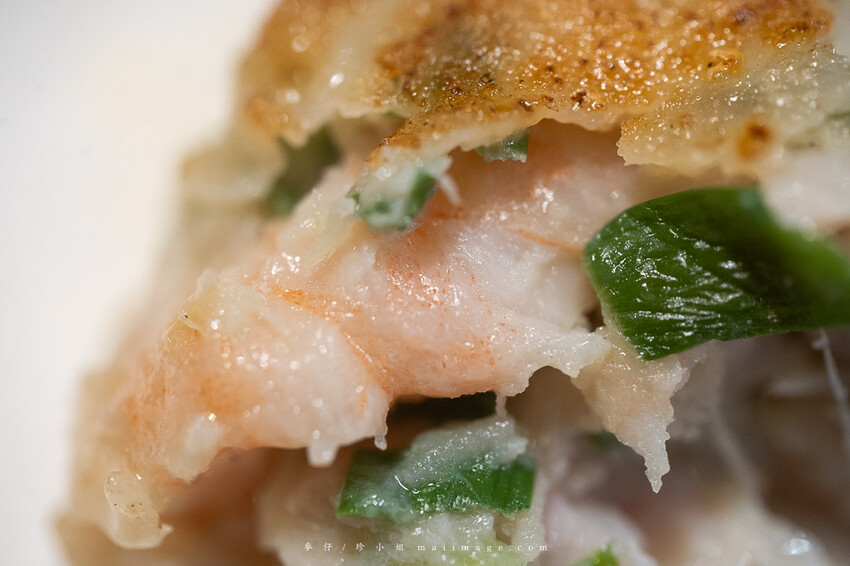 三重美食｜麻妃頂級麻辣鴛鴦鍋～開店10年的經典老字號麻辣鍋，在地人大推的好味道吃過一次就上癮、捷運菜寮