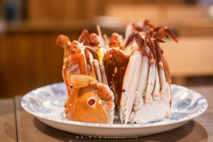 三重美食｜麻妃頂級麻辣鴛鴦鍋～開店10年的經典老字號麻辣鍋，在地人大推的好味道吃過一次就上癮、捷運菜寮