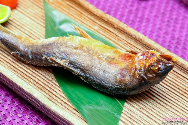 幸福讚精品飯店-幸福日式料理：【美食♥新莊】☼幸福讚精品飯店-幸福日式料理☼飯店裡的日式料理走精緻路線，廚王御膳200元起跳價錢走親民路線♥♥