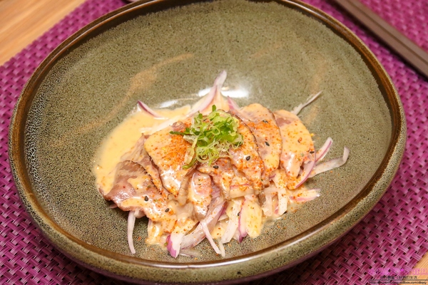 幸福讚精品飯店-幸福日式料理：【美食♥新莊】☼幸福讚精品飯店-幸福日式料理☼飯店裡的日式料理走精緻路線，廚王御膳200元起跳價錢走親民路線♥♥