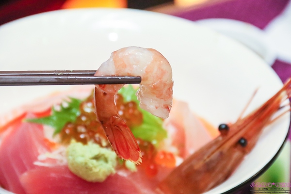 幸福讚精品飯店-幸福日式料理：【美食♥新莊】☼幸福讚精品飯店-幸福日式料理☼飯店裡的日式料理走精緻路線，廚王御膳200元起跳價錢走親民路線♥♥