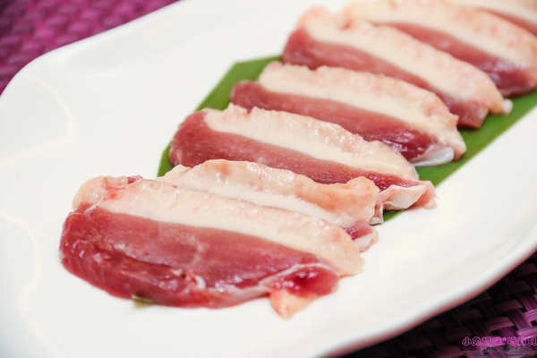 幸福讚精品飯店-幸福日式料理：【美食♥新莊】☼幸福讚精品飯店-幸福日式料理☼飯店裡的日式料理走精緻路線，廚王御膳200元起跳價錢走親民路線♥♥