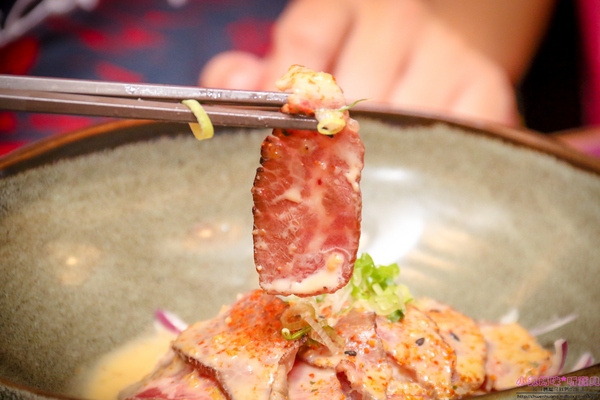 幸福讚精品飯店-幸福日式料理：【美食♥新莊】☼幸福讚精品飯店-幸福日式料理☼飯店裡的日式料理走精緻路線，廚王御膳200元起跳價錢走親民路線♥♥