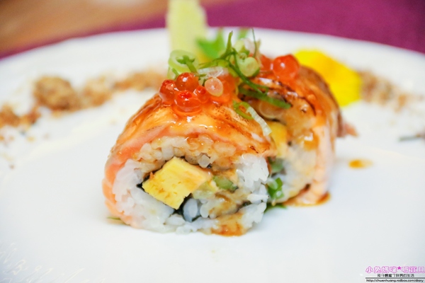 幸福讚精品飯店-幸福日式料理：【美食♥新莊】☼幸福讚精品飯店-幸福日式料理☼飯店裡的日式料理走精緻路線，廚王御膳200元起跳價錢走親民路線♥♥