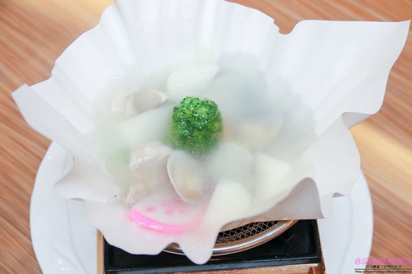 幸福讚精品飯店-幸福日式料理：【美食♥新莊】☼幸福讚精品飯店-幸福日式料理☼飯店裡的日式料理走精緻路線，廚王御膳200元起跳價錢走親民路線♥♥