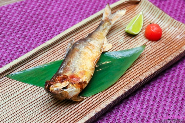 幸福讚精品飯店-幸福日式料理：【美食♥新莊】☼幸福讚精品飯店-幸福日式料理☼飯店裡的日式料理走精緻路線，廚王御膳200元起跳價錢走親民路線♥♥